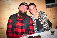 27-F28_0077